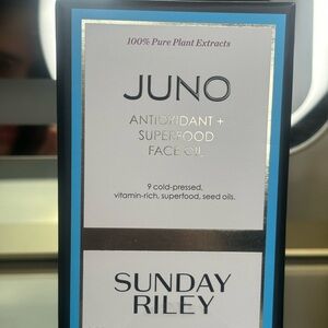 JUNO
ANTIOXIDANT + SUPERFOOD FACE OIL - Brand New .5 oz